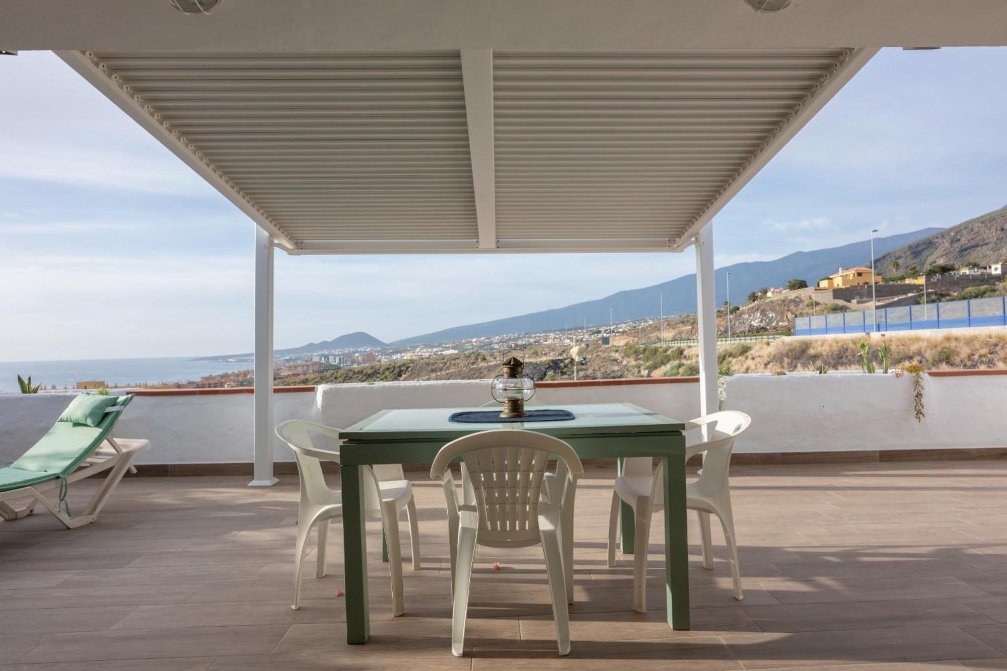 Calala House With Huge Terrace Villa Candelaria Bagian luar foto