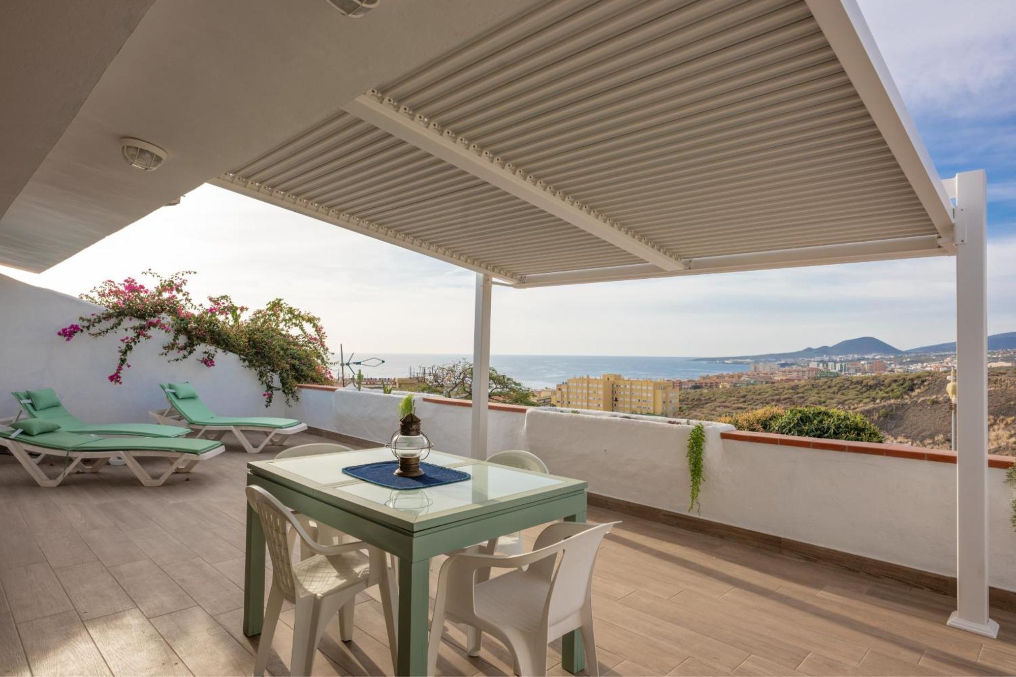 Calala House With Huge Terrace Villa Candelaria Bagian luar foto